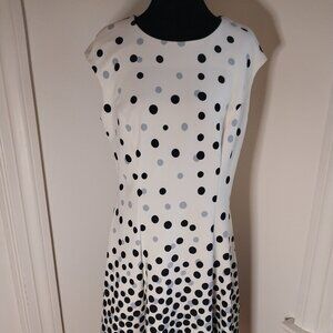 London Times Stylish Dress